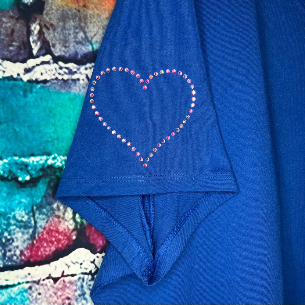 Paw with Heart Rhinestone Top [5 R] - Picture 4 of 9